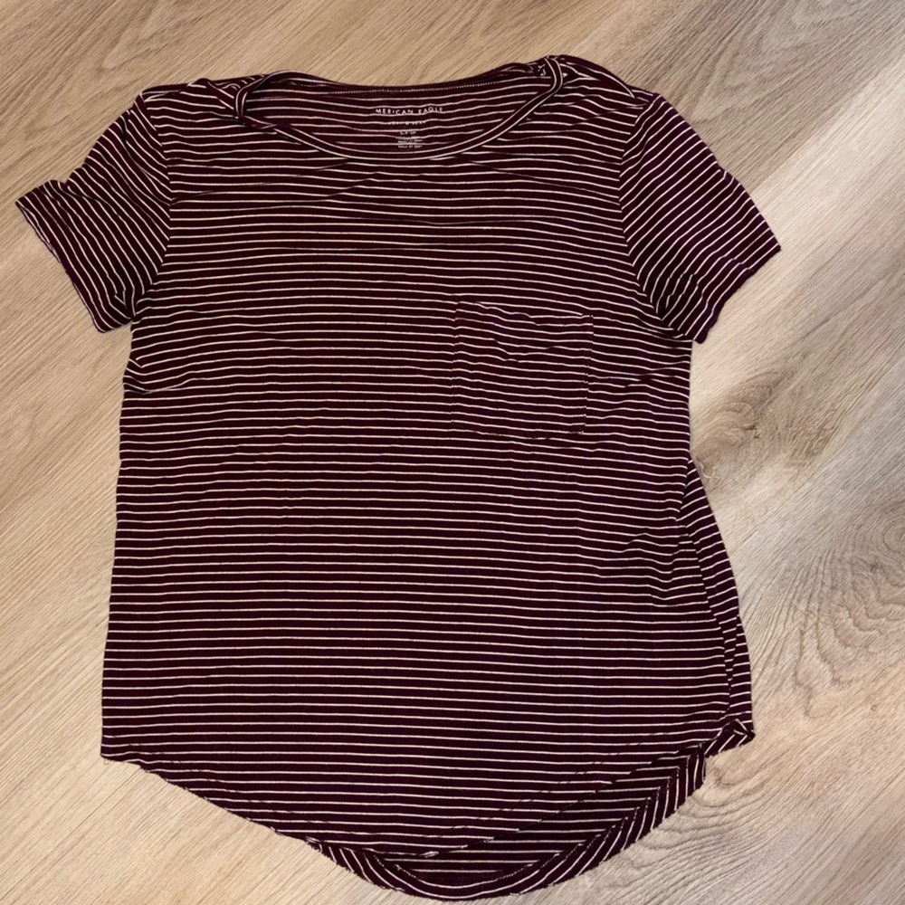 American Eagle shirt